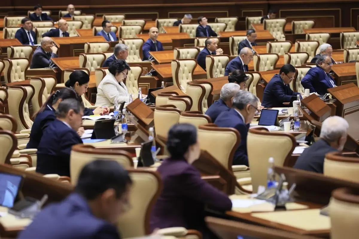 Senat 14 yoshgacha boʻlgan bolalarga nisbatan jinsiy jinoyatlar uchun umrbod ozodlikdan mahrum qilish jazosini maʼqulladi